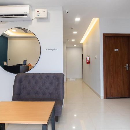 Hotel Ballfin Indore Buitenkant foto