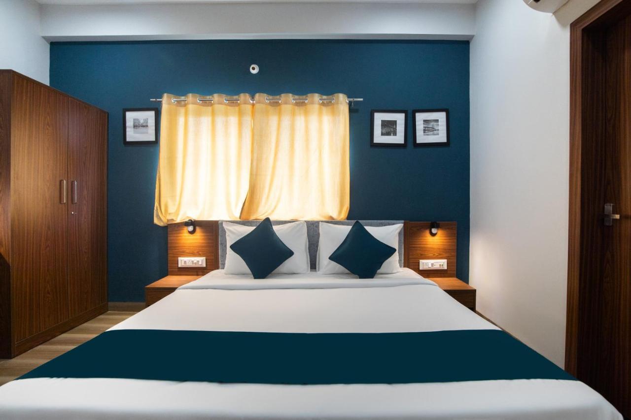 Hotel Ballfin Indore Buitenkant foto